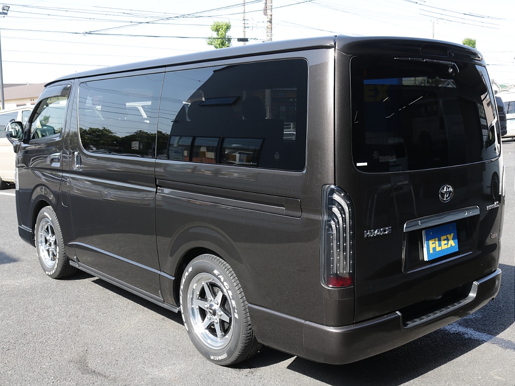 平成30年式希少５０周年特別仕様車２８００ディーゼル４WDカスタム車両入庫！社外フロントバンパーXR-617インチアルミグッドイヤーナスカー１7インチタイプⅡベット！