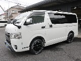 令和4年式ダークプライムⅡ２８００ディーゼルターボ２WD！TRDスポイラー！新品オリジナル１７インチアルミ！新品ベットＫＩＴ装備！