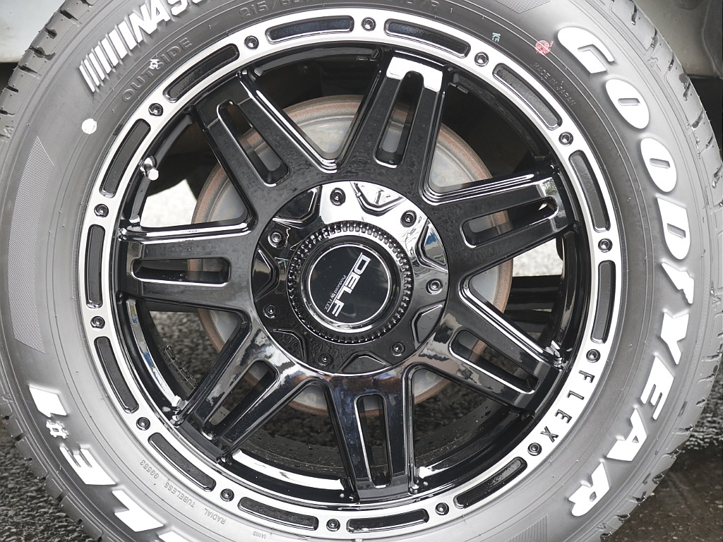 令和4年式ダークプライムⅡ２８００ディーゼルターボ２WD！TRDスポイラー！新品オリジナル１７インチアルミ！新品ベットＫＩＴ装備！