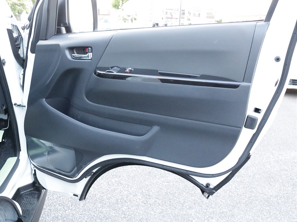 令和７年式ダークプライムＳ２８００ディーゼル４ＷＤカスタム車両入庫！オリジナルフロントバンパーオリジナル１６インチアルミオリジナルオーバーフェンダーオリジナルＬＥＤテールオリジナルタイプⅡベットＫＩＴ