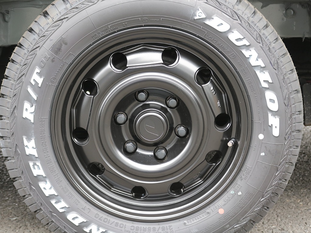 令和7年式アースカラーパッケージ２８００ディーゼル４ＷＤ！丸目ライトフェイス施工！ＢＩＧ－Ｘ１１インチＳＤナビ装備！新品パーツ多数装備！！