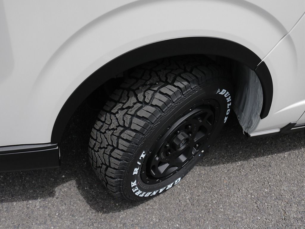 トヨタ ハイエースバン(31枚目)