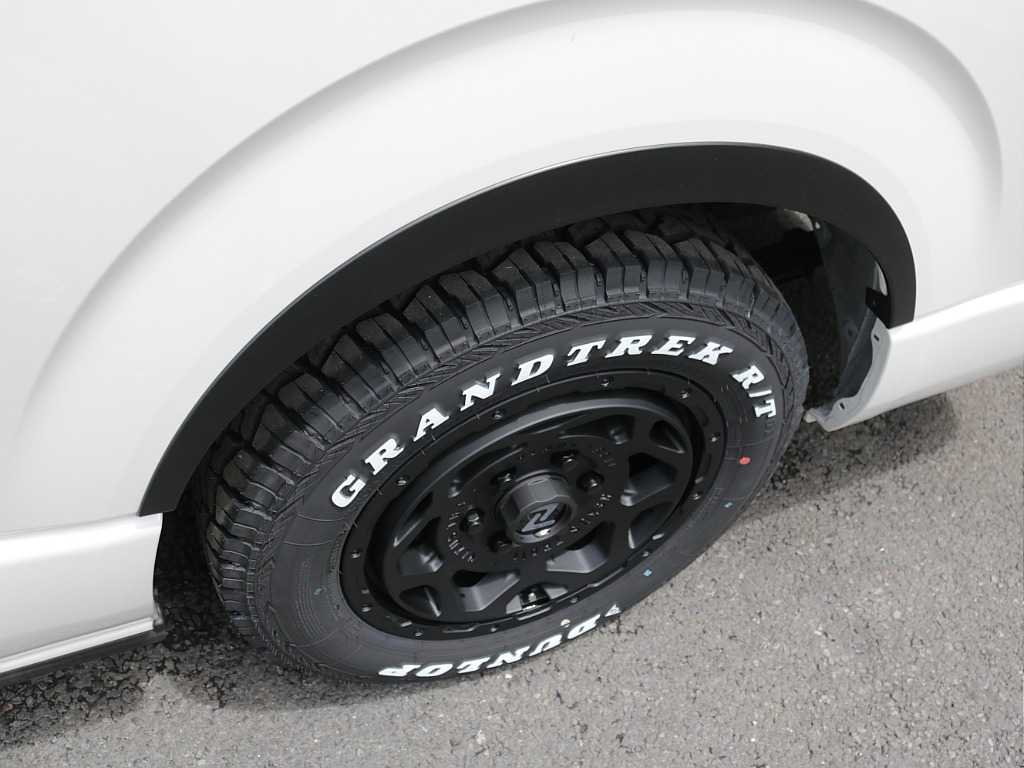 トヨタ ハイエースバン(33枚目)