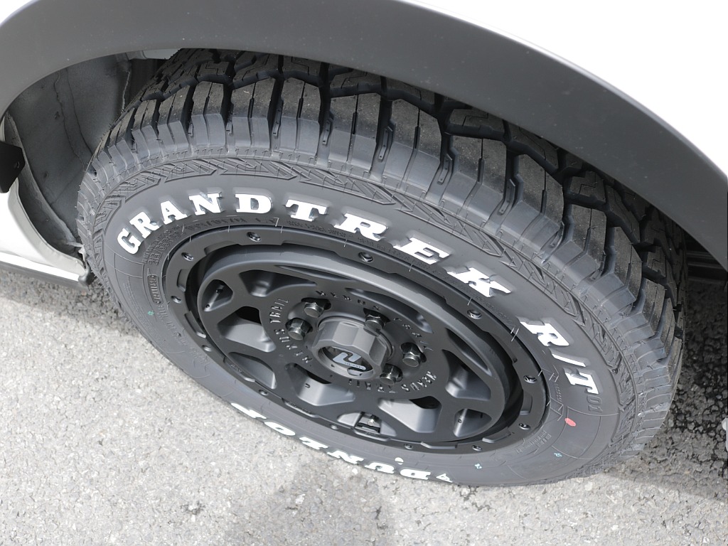 トヨタ ハイエースバン(36枚目)