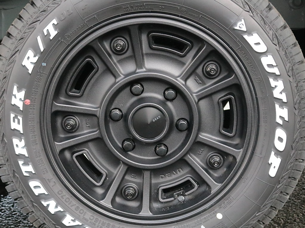 令和７年式アースカラーパッケージ２８００ディーゼル４ＷＤ！丸目ライトフェイス施工！ＢＩＧ－Ｘ１１インチＳＤナビ装備！新品パーツ多数装備！！