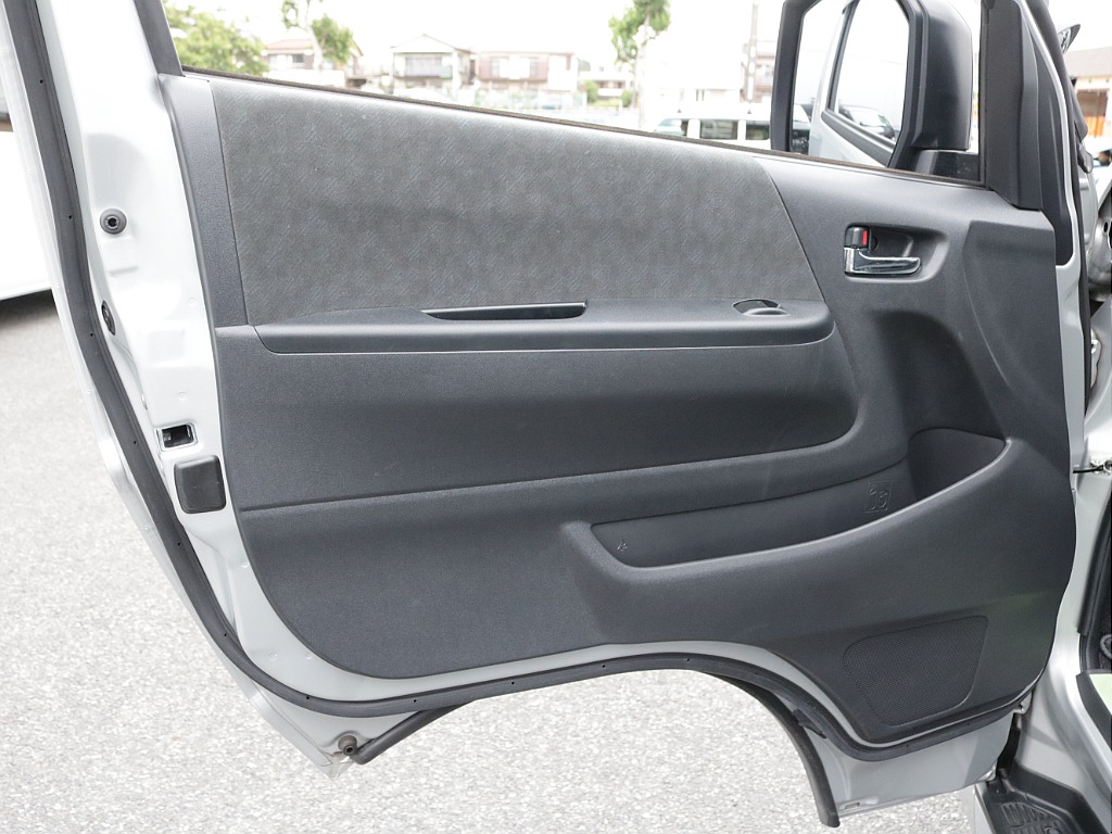 買取直販！！令和５年式グランドキャビン２７００ガソリン２WD！大画面アルパインＢＩＧ－Ｘ１１インチナビアルパインナビ連動ドライブレコーダービルトインＥＴＣ２．０ＨＤＭＩソケット増設済み！！