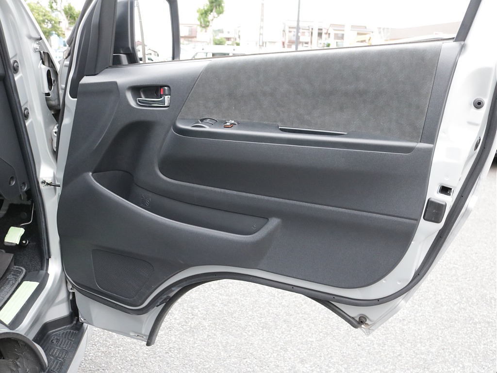 買取直販！！令和５年式グランドキャビン２７００ガソリン２WD！大画面アルパインＢＩＧ－Ｘ１１インチナビアルパインナビ連動ドライブレコーダービルトインＥＴＣ２．０ＨＤＭＩソケット増設済み！！
