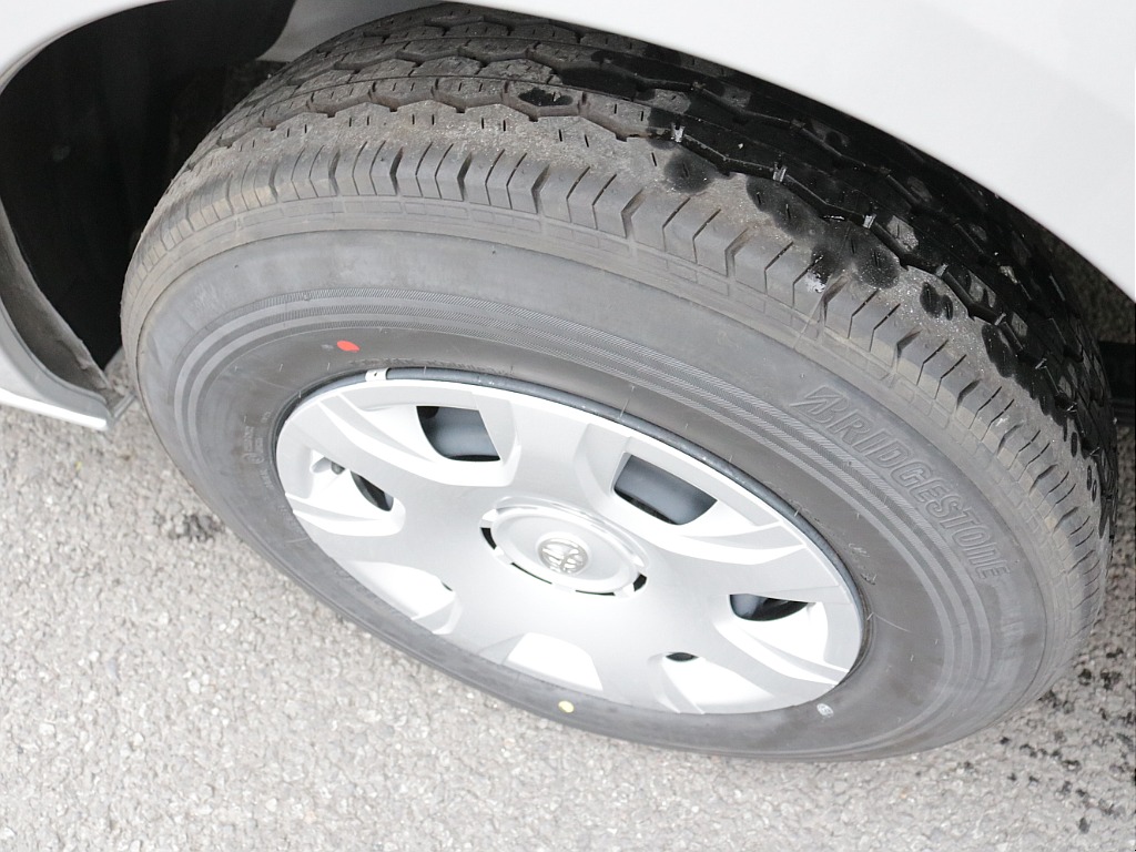 買取直販！！令和５年式グランドキャビン２７００ガソリン２WD！大画面アルパインＢＩＧ－Ｘ１１インチナビアルパインナビ連動ドライブレコーダービルトインＥＴＣ２．０ＨＤＭＩソケット増設済み！！