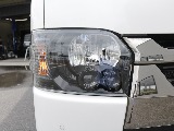 令和５年式ハイエースＶダークプライムⅡ２０００ガソリン２ＷＤフレックスカスタム入庫！新品オリジナルスポイラー新品オリジナルオーバーフェンダー新品オリジナル１８インチアルミ新品パイオニア９インチナビ装備