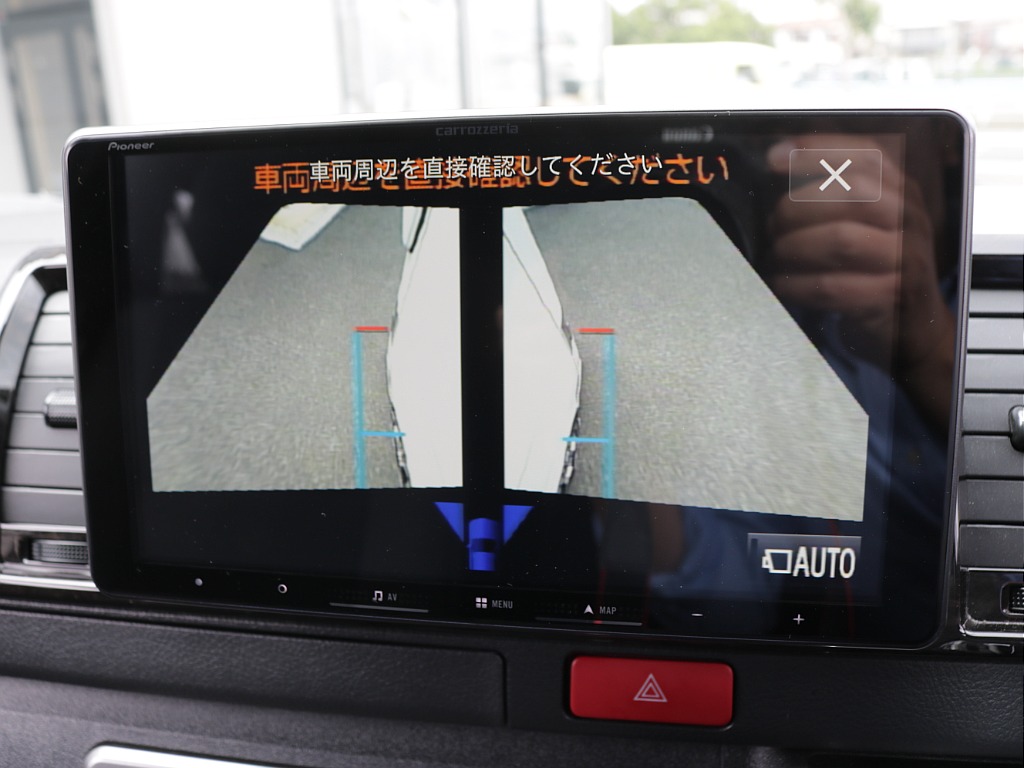 令和５年式ハイエースＶダークプライムⅡ２０００ガソリン２ＷＤフレックスカスタム入庫！新品オリジナルスポイラー新品オリジナルオーバーフェンダー新品オリジナル１８インチアルミ新品パイオニア９インチナビ装備