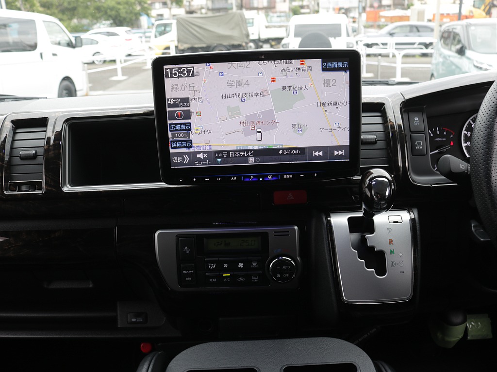 令和３年式ファミリーに好評のＶｅｒ２シートアレンジ施工済み！大画面アルパインＢＩＧ－Ｘ１１インチナビ１２．８フリップダウンモニター装備！！