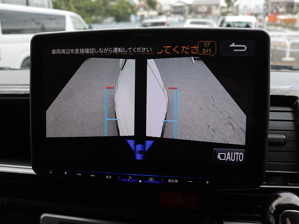 令和３年式ファミリーに好評のＶｅｒ２シートアレンジ施工済み！大画面アルパインＢＩＧ－Ｘ１１インチナビ１２．８フリップダウンモニター装備！！