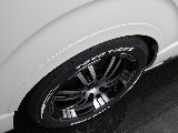令和６年式ワイドＶダークプライムⅡ２８００ディーゼルターボ！オリジナル１８インチアルミ２．５インチローダウン！床張りベットＫＩＴ装備！！