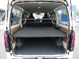 新車ハイエースＶスポーツパッケージ完成！ＥＳＳＥＸフロントスポイラーオリジナル１８インチアルミヨコハマパラダ１８インチタイヤオリジナルオーバーフェンダーオリジナルＬＥＤテール２インチローダウン済み