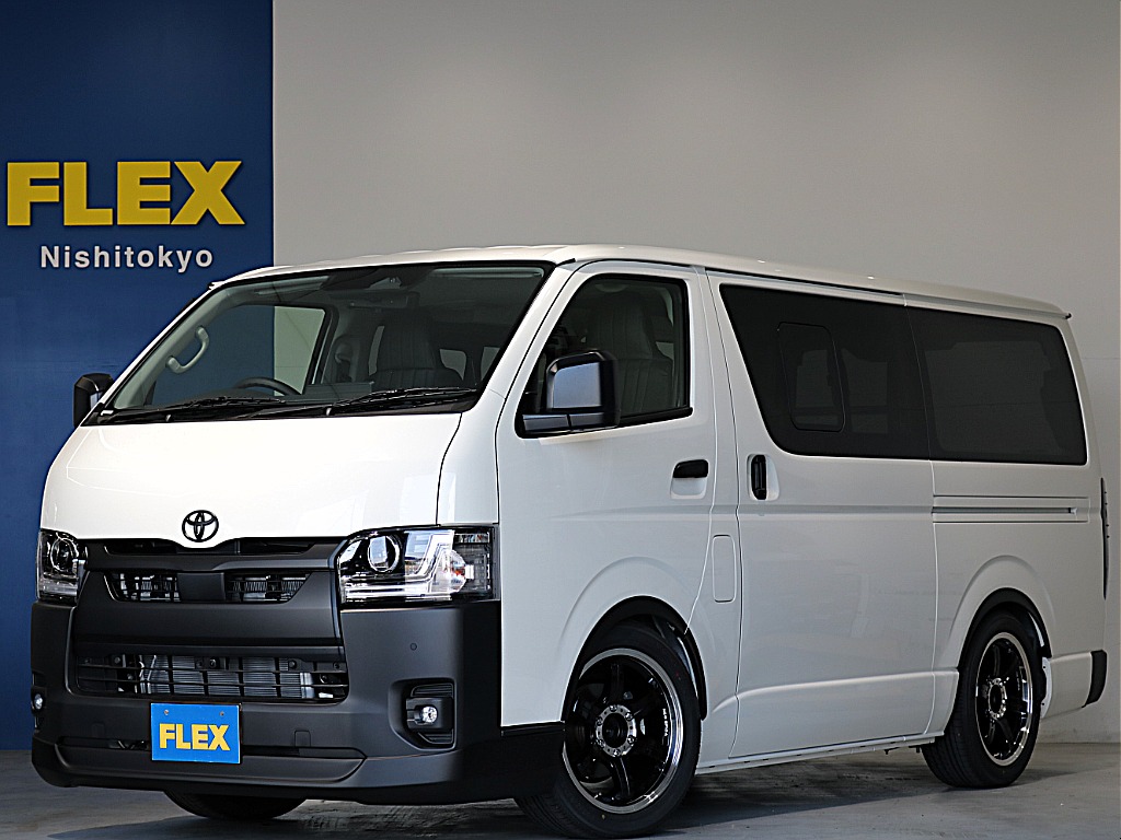 新車ハイエースＶスポーツパッケージ完成！ＥＳＳＥＸフロントスポイラーオリジナル１８インチアルミヨコハマパラダ１８インチタイヤオリジナルオーバーフェンダーオリジナルＬＥＤテール２インチローダウン済み