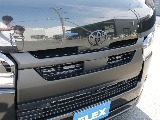 新車ハイエースＶ　ＤＸＧＬパッケージ２８００ディーゼルターボブラックスポーツパッケージ完成！！ＥＳＳＥＸフロントスポイラーオリジナル１７インチアルミナスカー１７インチタイヤ２インチダウンベット装備！！