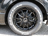 新車ハイエースＶ　ＤＸＧＬパッケージ２８００ディーゼルターボブラックスポーツパッケージ完成！！ＥＳＳＥＸフロントスポイラーオリジナル１７インチアルミナスカー１７インチタイヤ２インチダウンベット装備！！