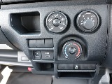 新車ハイエースＶ　ＤＸＧＬパッケージ２８００ディーゼルターボブラックスポーツパッケージ完成！！ＥＳＳＥＸフロントスポイラーオリジナル１７インチアルミナスカー１７インチタイヤ２インチダウンベット装備！！