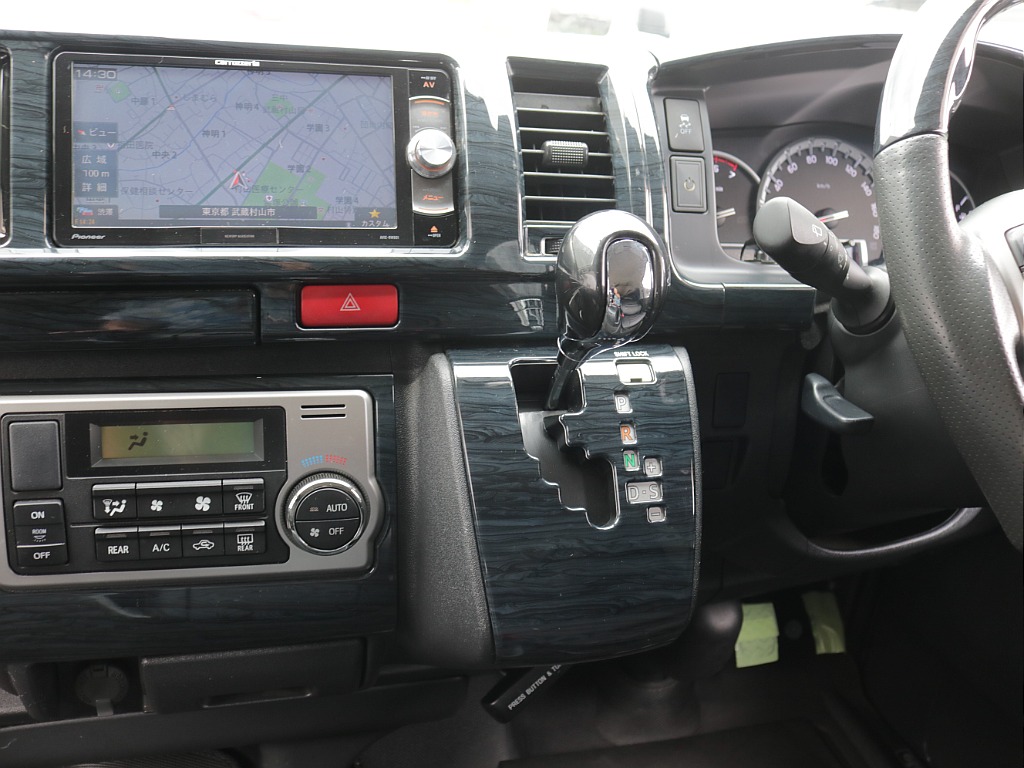 平成３０年式ワゴンＧＬ４ＷＤ２７００ガソリンオリジナルＶｅｒ１シートアレンジ施工済み新品オリジナルフロントスポイラー新品オリジナルオーバーフェンダーオリジナル１７インチアルミパイオニアトリプルナビ装備