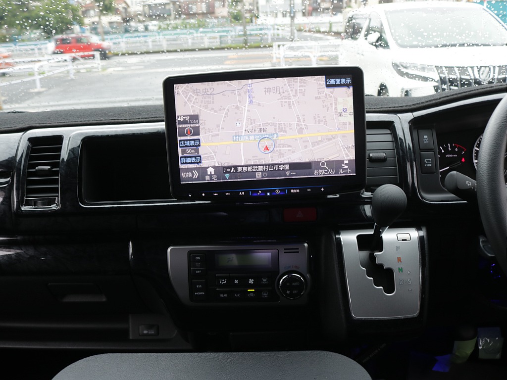 令和６年式ファインテックツアラー２７００ガソリン２WDカスタム車両入庫！！豪華キャプテンシート搭載大画面アルパインＢＩＧ－Ｘ１１インチナビアルパイン１２．８フリップダウンモニター装備済み！！