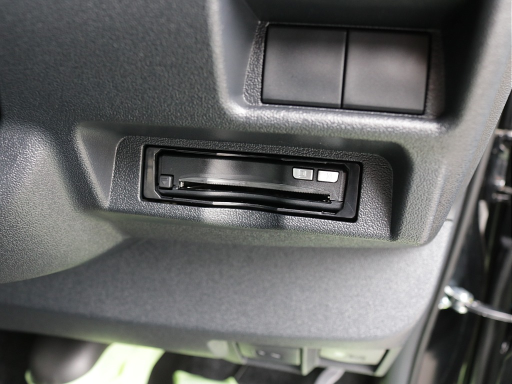 令和８年式最新の９型モデルダークプライムⅡ２8００ディーゼル４WD！人気のブラックカスタム！新品オリジナルパーツ多数装備済み！！