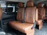 令和７年式ハイエースワゴンＧＬ人気のＲＥクラシック丸目ライト変更済み！！お洒落な１台完成しました！オリジナルパーツ多数装備済み！！