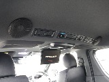 平成３０年式ダークプライムＶ２８００ディーゼル４ＷＤカスタム車両入庫！オリジナル１７インチアルミ１インチローダウンオリジナルＬＥＤテールライトリア全面床張り施工済み跳ね上げベットＫＩＴパイオニアナビ
