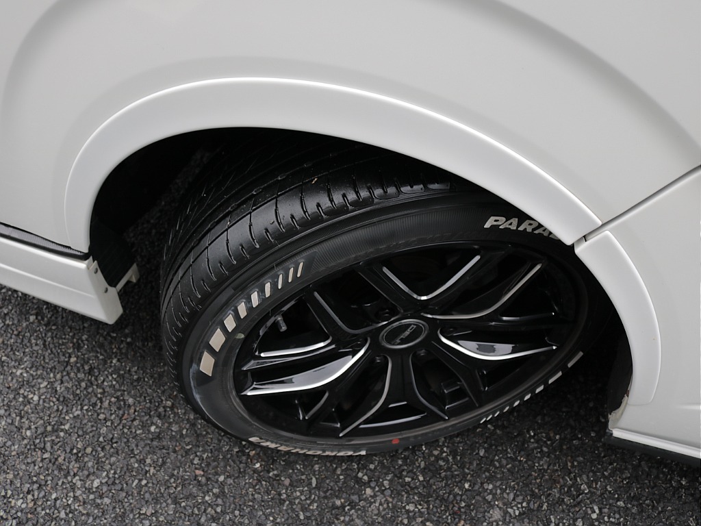 令和５年式ワゴンＧＬ４ＷＤアレンジＡＳシートアレンジ施工車両入庫！！大画面アルパインＢＩＧ－Ｘツインナビパッケージ装備！オリジナル１８インチアルミ１．５インチローダウン施工４１５コブラボンネット装備！
