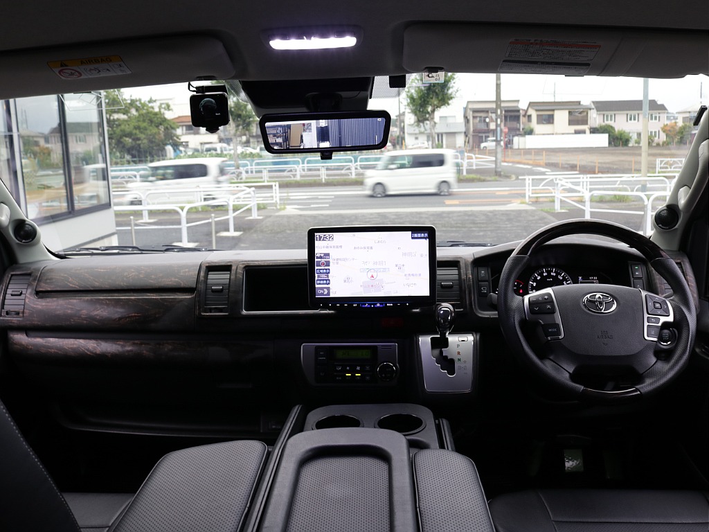 令和５年式ワゴンＧＬ４ＷＤアレンジＡＳシートアレンジ施工車両入庫！！大画面アルパインＢＩＧ－Ｘツインナビパッケージ装備！オリジナル１８インチアルミ１．５インチローダウン施工４１５コブラボンネット装備！