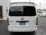 引き締まったリアビューになります！！