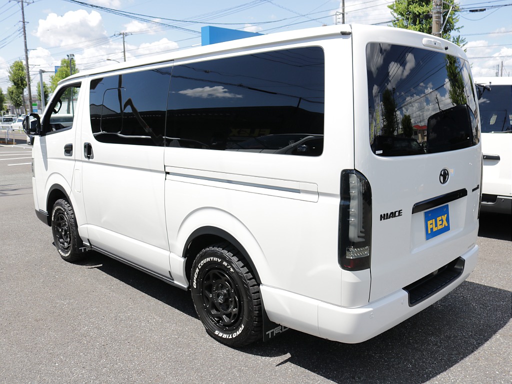 令和7年式ハイエースバンダークプライムⅡ2800ディーゼル4WDターボ！新品オリジナルテール！オリジナルパーツ多数装備！
