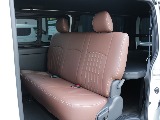 令和５年式ハイエースＶダークプライムⅡブラックエディション完成！新品オリジナルフロントバンパー新品オリジナルオーバーフェンダー新品オリジナルＬＥＤテールライト社外１６インチアルミナスカー１６インチ装備