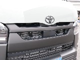 令和８年式アースカラーパッケージ２８００ディーゼル４WDブラックエディション入庫！オリジナルフロントバンパーオリジナルオーバーフェンダーオリジナル１６インチアルミクラシックベットＫＩＴシートカバー装備