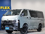 令和８年式アースカラーパッケージ２８００ディーゼル４WDブラックエディション入庫！オリジナルフロントバンパーオリジナルオーバーフェンダーオリジナル１６インチアルミクラシックベットＫＩＴシートカバー装備