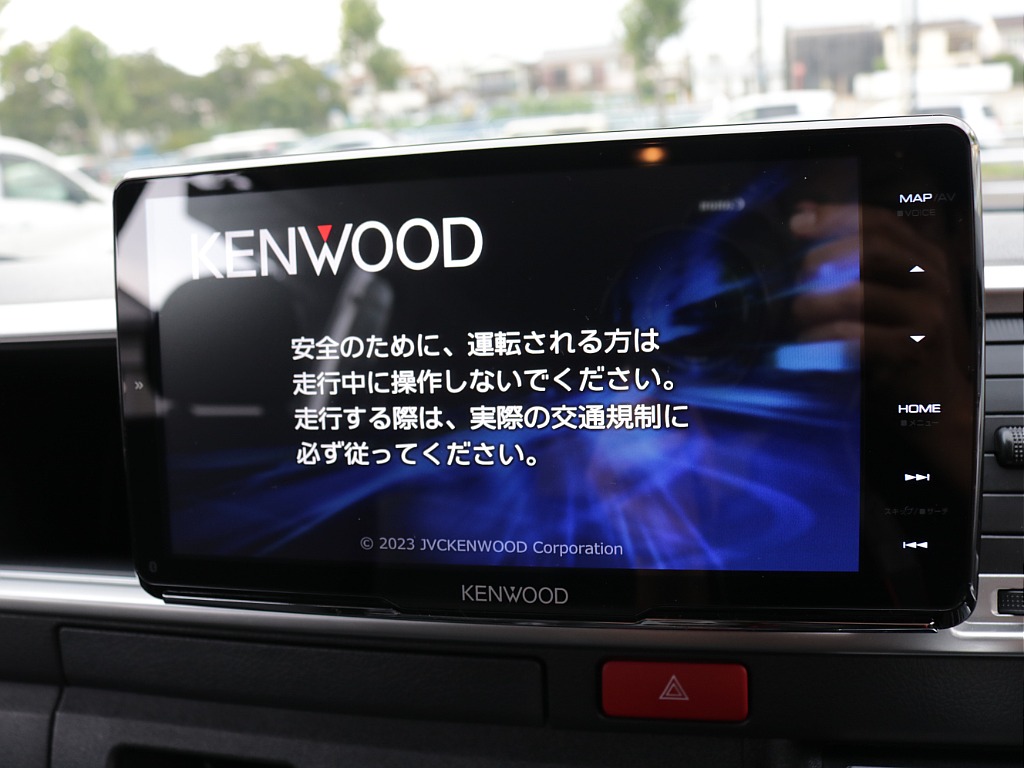 ケンウッド製９インチＳＤナビ装備！！