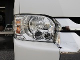 令和５年式ハイエースＶスーパーロング２８００ディーゼル４ＷＤ入庫！モデリスタフロントスポイラー純正１５インチアルミフロントセカンドシートスーパーＧＬ用に交換済みケンウッド９インチＳＤナビＥＴＣ２．０