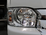 令和５年式ハイエースＶスーパーロング２８００ディーゼル４ＷＤ入庫！モデリスタフロントスポイラー純正１５インチアルミフロントセカンドシートスーパーＧＬ用に交換済みケンウッド９インチＳＤナビＥＴＣ２．０