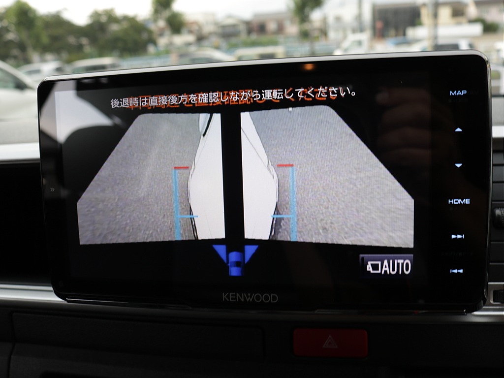 令和５年式ハイエースＶスーパーロング２８００ディーゼル４ＷＤ入庫！モデリスタフロントスポイラー純正１５インチアルミフロントセカンドシートスーパーＧＬ用に交換済みケンウッド９インチＳＤナビＥＴＣ２．０