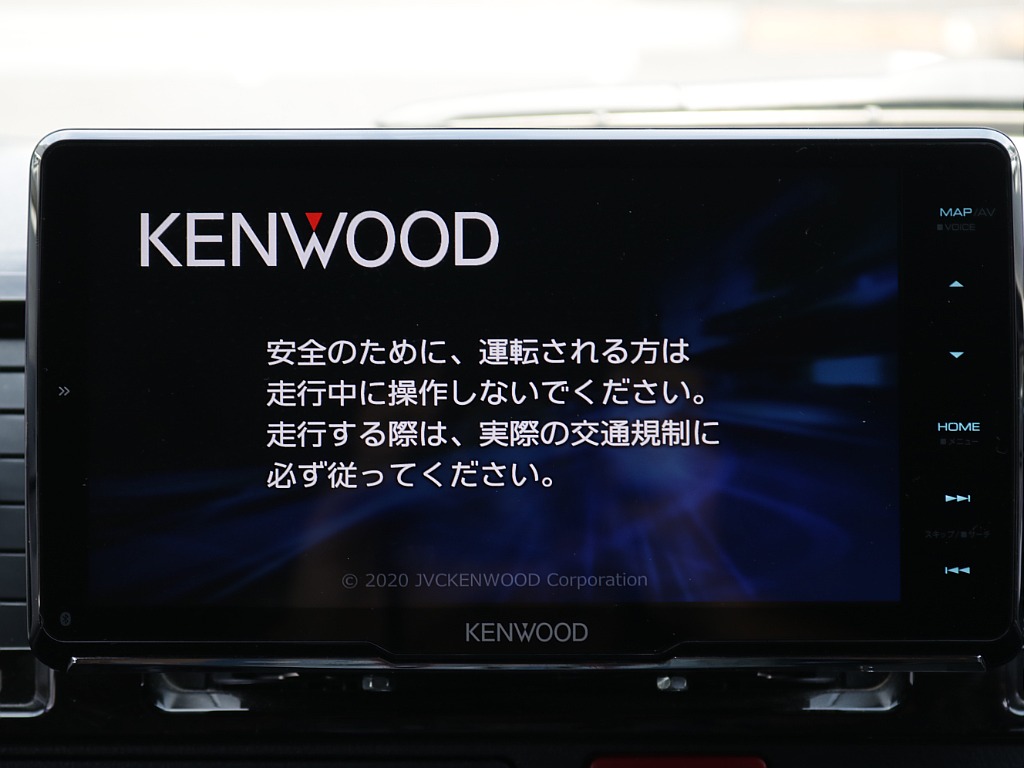 令和２年式ダークプライムⅡ２８００ディーゼル４WDカスタム車両入庫！新品オリジナル１６インチアルミ！ＴＲＤパーツ多数装備済み！！