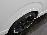 新車ワゴンＧＬ２７００ガソリン２ＷＤスタンダードシートスマートベットＫＩＴ装備！８インチディスプレイオーディオ純正１２．１インチフリップダウンモニター、ビルトインＥＴＣ２．０装備！オリジナルパーツ多数