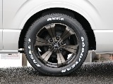 新車ワゴンＧＬ２７００ガソリン２ＷＤスタンダードシートスマートベットＫＩＴ装備！８インチディスプレイオーディオ純正１２．１インチフリップダウンモニター、ビルトインＥＴＣ２．０装備！オリジナルパーツ多数