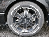 令和２年式ハイエースＶ５０周年特別仕様車ブラックエディション完成！オリジナルフロントスポイラーオリジナルオーバーフェンダーオリジナル１７インチアルミパラダ１７インチタイヤオリジナルＬＥＤテール装備