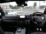 令和２年式ハイエースＶ５０周年特別仕様車ブラックエディション完成！オリジナルフロントスポイラーオリジナルオーバーフェンダーオリジナル１７インチアルミパラダ１７インチタイヤオリジナルＬＥＤテール装備