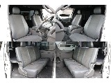 ダークプライムⅡ専用のハーフレザー調シート装備！！