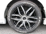 令和６年ダークプライムⅡ２０００ガソリン２WDカスタム車両入庫オリジナルフロントスポイラーオリジナルサイドステップオリジナルリアライナーオリジナル１８インチアルミＢＩＧ－Ｘ１１インチフリップダウン装備