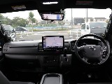 令和６年ダークプライムⅡ２０００ガソリン２WDカスタム車両入庫オリジナルフロントスポイラーオリジナルサイドステップオリジナルリアライナーオリジナル１８インチアルミＢＩＧ－Ｘ１１インチフリップダウン装備