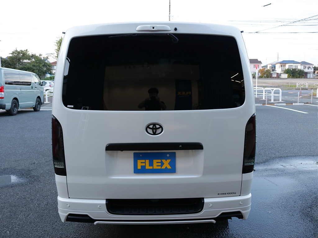 トヨタ&nbsp;ハイエースバン&nbsp;5D2.8DTスーパーGLダークプライムⅡL 4WD&nbsp;&nbsp;東京都の詳細画像&nbsp;その11