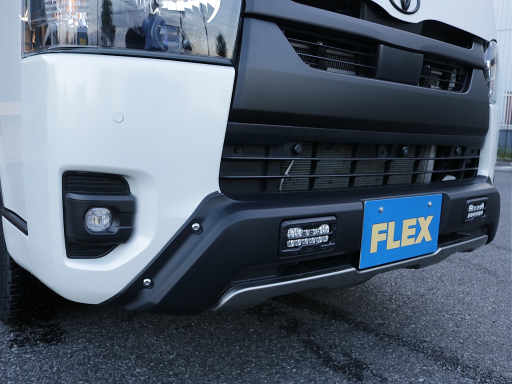 トヨタ&nbsp;ハイエースバン&nbsp;5D2.8DTスーパーGLダークプライムⅡL 4WD&nbsp;&nbsp;東京都の詳細画像&nbsp;その4