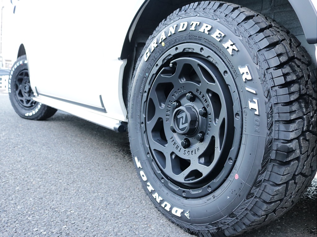 トヨタ&nbsp;ハイエースバン&nbsp;5D2.8DTスーパーGLダークプライムⅡL 4WD&nbsp;&nbsp;東京都の詳細画像&nbsp;その7