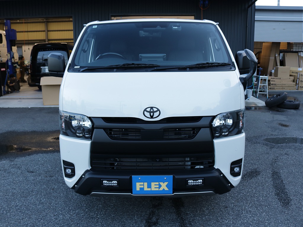 トヨタ&nbsp;ハイエースバン&nbsp;5D2.8DTスーパーGLダークプライムⅡL 4WD&nbsp;&nbsp;東京都の詳細画像&nbsp;その8